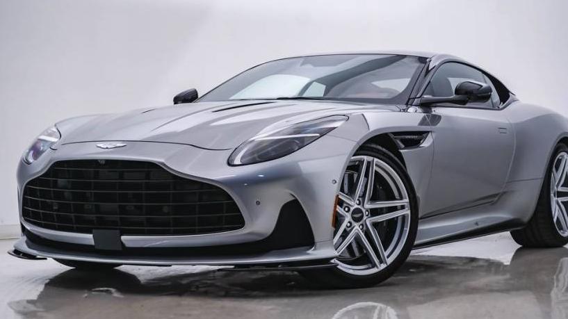 ASTON MARTIN DB12 2024 SCFRMFFW3RGL13740 image